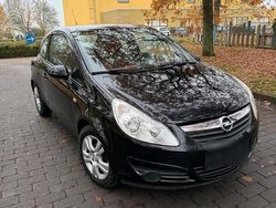 Schwarz Gebraucht 2008 Opel Corsa Limousine | 1.900 €
