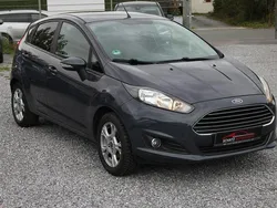 Grau Gebraucht 2013 Ford Fiesta SYNC Edition Kleinwagen | 6.499 € (Etwas zu teuer)