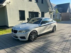 Weiß Gebraucht 2015 BMW M235 M Performance Coupé | 23.999 € (Guter Preis)