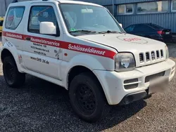 Weiß Gebraucht 2009 Suzuki Jimny SUV | 2.500 €