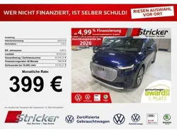 Navarrablau metallic (metallic) Gebraucht 2023 Audi e-tron SUV | 35.989 € (Etwas zu teuer)