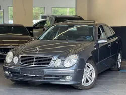 Grau Gebraucht 2006 Mercedes E280 Avantgarde Limousine | 6.490 € (Fairer Preis)
