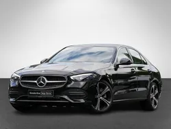 Metalliclack obsidianschwarz Gebraucht 2022 Mercedes C300 Avantgarde Limousine | 40.150 € (Guter Preis)