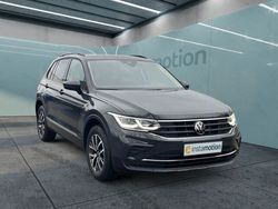 Grau Gebraucht 2022 VW Tiguan Life SUV | 32.750 € (Teuer)