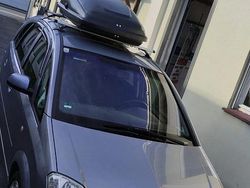 Grau Gebraucht 2007 Opel Meriva Van / Kleinbus | 990 € (Fairer Preis)