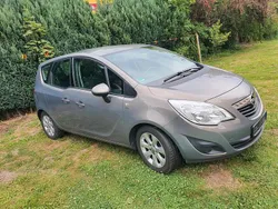 Braun Gebraucht 2014 Opel Meriva Van / Kleinbus | 6.400 € (Fairer Preis)
