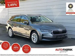Grau graphitegrau Neu 2024 Skoda Octavia Selection Kombi | 31.390 € (Guter Preis)