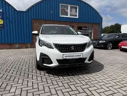 Weiß Gebraucht 2018 Peugeot 3008 Access SUV | 14.390 € (Fairer Preis)
