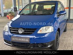 Blau Gebraucht 2006 VW Fox Kleinwagen | 2.690 € (Teuer)