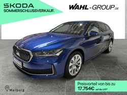Blau Neu 2025 Skoda Superb LAURIN & KLEMENT Kombi | 49.533 € (Fairer Preis)