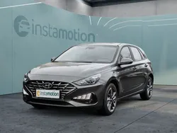 Grau Gebraucht 2024 Hyundai i30 Trend | 23.140 € (Fairer Preis)