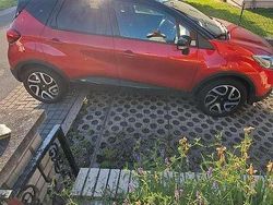 Rot Gebraucht 2016 Renault Captur XMOD SUV | 11.550 € (Fairer Preis)