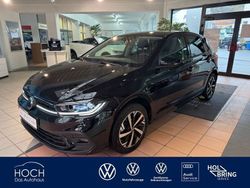 Schwarz Gebraucht 2023 VW Polo Move Kleinwagen | 27.900 €