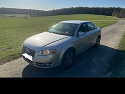 Silber Gebraucht 2006 Audi A4 Limousine | 4.350 € (Fairer Preis)