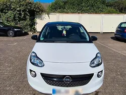 Weiß Gebraucht 2016 Opel Adam Kleinwagen | 6.500 € (Fairer Preis)