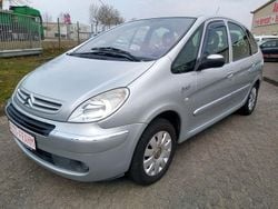 Grau Gebraucht 2005 Citroën Xsara Picasso Comfort Van / Kleinbus | 5.990 €