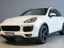 Pure white Gebraucht 2015 Porsche Cayenne SUV | 43.980 € (Teuer)