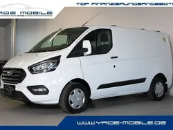 Weiß (frostweiß) Gebraucht 2019 Ford Transit Custom Trend Van / Kleinbus | 20.950 € (Fairer Preis)