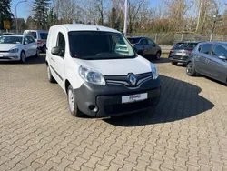 Weiß Gebraucht 2017 Renault Kangoo Rapid Extra Van / Kleinbus | 9.900 € (Etwas zu teuer)