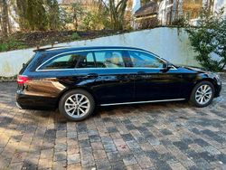 Schwarz Gebraucht 2017 Mercedes E250 Kombi | 23.300 € (Etwas zu teuer)
