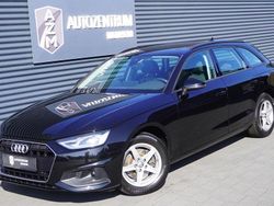 Brillantschwarz Gebraucht 2020 Audi A4 Basis Kombi | 22.990 € (Fairer Preis)