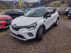 Weiß Gebraucht 2020 Renault Captur Intens SUV | 15.790 € (Etwas zu teuer)
