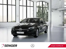 Unilack schwarz Gebraucht 2023 Mercedes C180 Limousine | 32.980 € (Guter Preis)