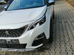Weiß Gebraucht 2020 Peugeot 3008 Crossway SUV | 19.500 € (Fairer Preis)