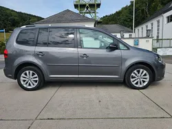 Grau Gebraucht 2012 VW Touran Style Van / Kleinbus | 4.700 € (Guter Preis)