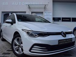 Pure white Gebraucht 2021 VW Golf VIII Life Kombi | 17.999 € (Superpreis)