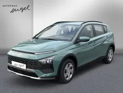 Mangrove green mineraleffekt Neu 2024 Hyundai Bayon Select SUV | 19.290 € (Superpreis)