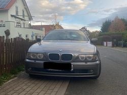 Grau Gebraucht 2003 BMW 520 Kombi | 2.500 € (Guter Preis)