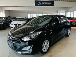 Schwarz Gebraucht 2013 Hyundai i30 Classic Limousine | 5.490 € (Fairer Preis)