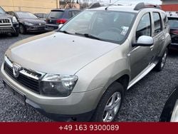 Silber Gebraucht 2011 Dacia Duster Prestige SUV | 4.450 € (Superpreis)