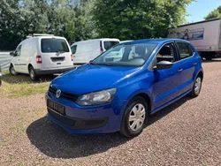 Blau Gebraucht 2010 VW Polo Trendline Limousine | 3.999 € (Guter Preis)