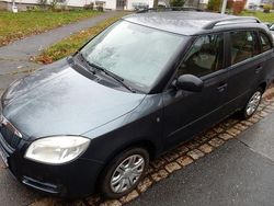 Grau Gebraucht 2009 Skoda Fabia Classic Kombi | 1.850 € (Fairer Preis)
