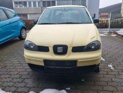 Gelb Gebraucht 2003 Seat Arosa Kleinwagen | 1.650 € (Fairer Preis)