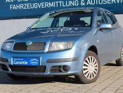 Sedamodra satine/satine blau Gebraucht 2007 Skoda Fabia Cool Edition Kleinwagen | 1.980 € (Etwas zu teuer)