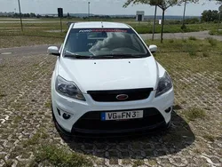 Weiß Gebraucht 2008 Ford Focus ST Limousine | 7.999 € (Fairer Preis)