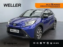 Blau Gebraucht 2024 Toyota Aygo Team Kleinwagen | 15.290 € (Guter Preis)