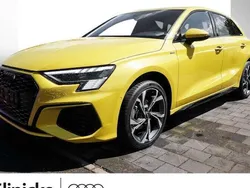 Gelb Gebraucht 2024 Audi A3 Sportback S-Line Limousine | 37.880 € (Guter Preis)
