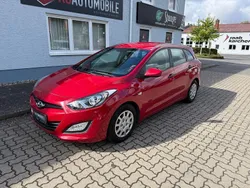 Rot Gebraucht 2013 Hyundai i30 Classic Kombi | 6.999 € (Fairer Preis)