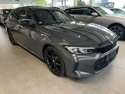 Grau Gebraucht 2023 BMW 320 M Sport Kombi | 38.900 € (Fairer Preis)