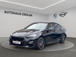 Saphirschwarz Gebraucht 2024 BMW 220 Comfort Edition Coupé | 34.990 € (Fairer Preis)