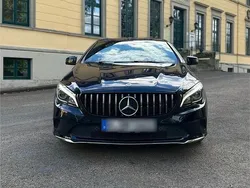 Blau Gebraucht 2018 Mercedes CLA180 Urban Limousine | 16.200 € (Guter Preis)