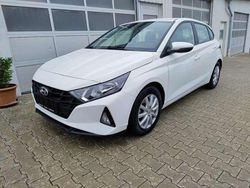 Polar white Gebraucht 2022 Hyundai i20 Select Kleinwagen | 14.790 € (Fairer Preis)