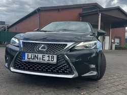 Schwarz Gebraucht 2019 Lexus CT200h Executive Line Limousine | 15.400 € (Etwas zu teuer)