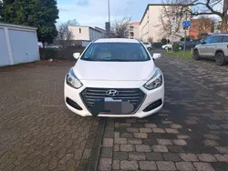 Gebraucht 2016 Hyundai i40 Premium Kombi | 9.099 € (Superpreis)