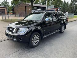 Schwarz Gebraucht 2012 Nissan Navara Abholung | 14.000 €