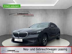 Sophistograu brillanteffekt metalli (metallic) Gebraucht 2025 BMW 520 Sport Line Limousine | 43.845 € (Superpreis)